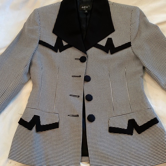 ABS Black & White Check Stylish Blazer - Picture 4 of 11